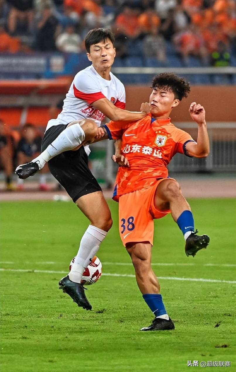 s15全球总决赛-今晨山东泰山调整名单以备足总杯，扳平良机环节打磨，压力陡增，细节决定成败的简单介绍